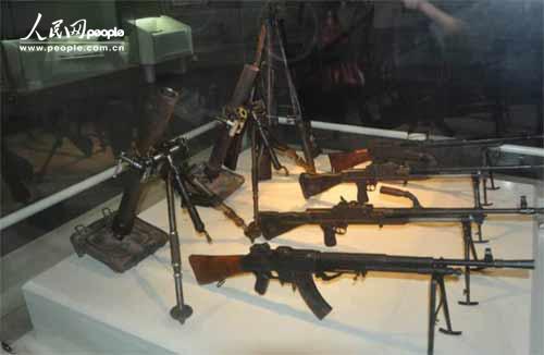 һ���Ŏ�����^��(n��i)չ���İ�·܊�U�@����܊�b���������ڷ� �z��