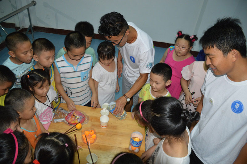 ����׌������������뼯�w��־Ը�ߎ��I(l��ng)���ӂ��汧�F����ƹ���򡢊Aƹ������Ʊ��Α���