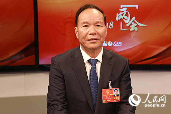 ȫ���˴�������������΅^(q��)�hί����ӛ�����΅^(q��)��ϯ�R����������W(w��ng)ӛ�� ���� �z��